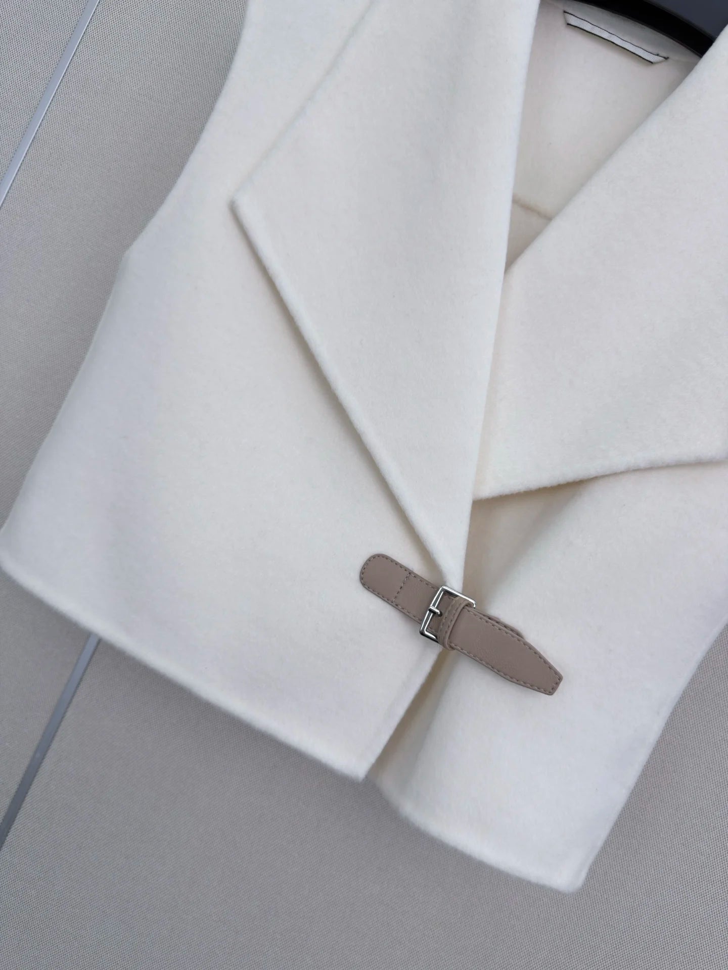 Elegant Wool Vest For Women Sleeveless Button Collar