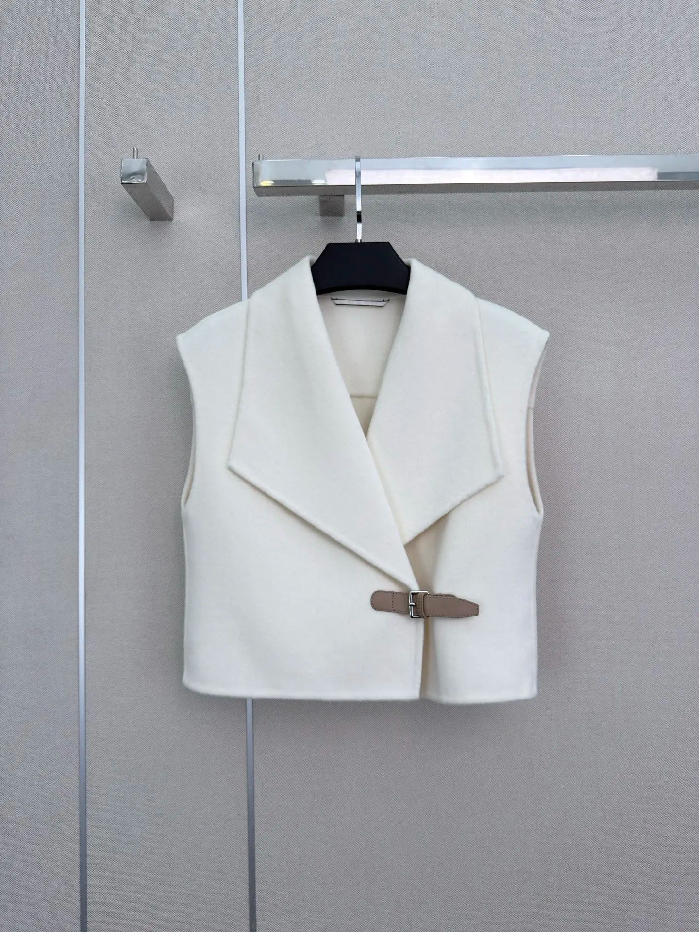 Elegant Wool Vest For Women Sleeveless Button Collar